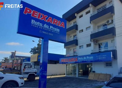 TOTEM BACKLIGHT ACM - PEIXARIA ROTA DA PRAIA 1